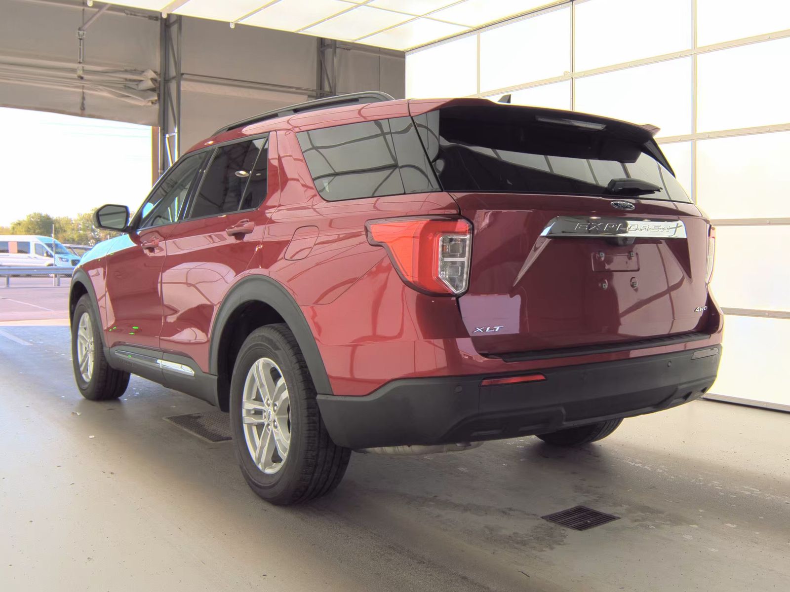 FORD EXPLORER - 9