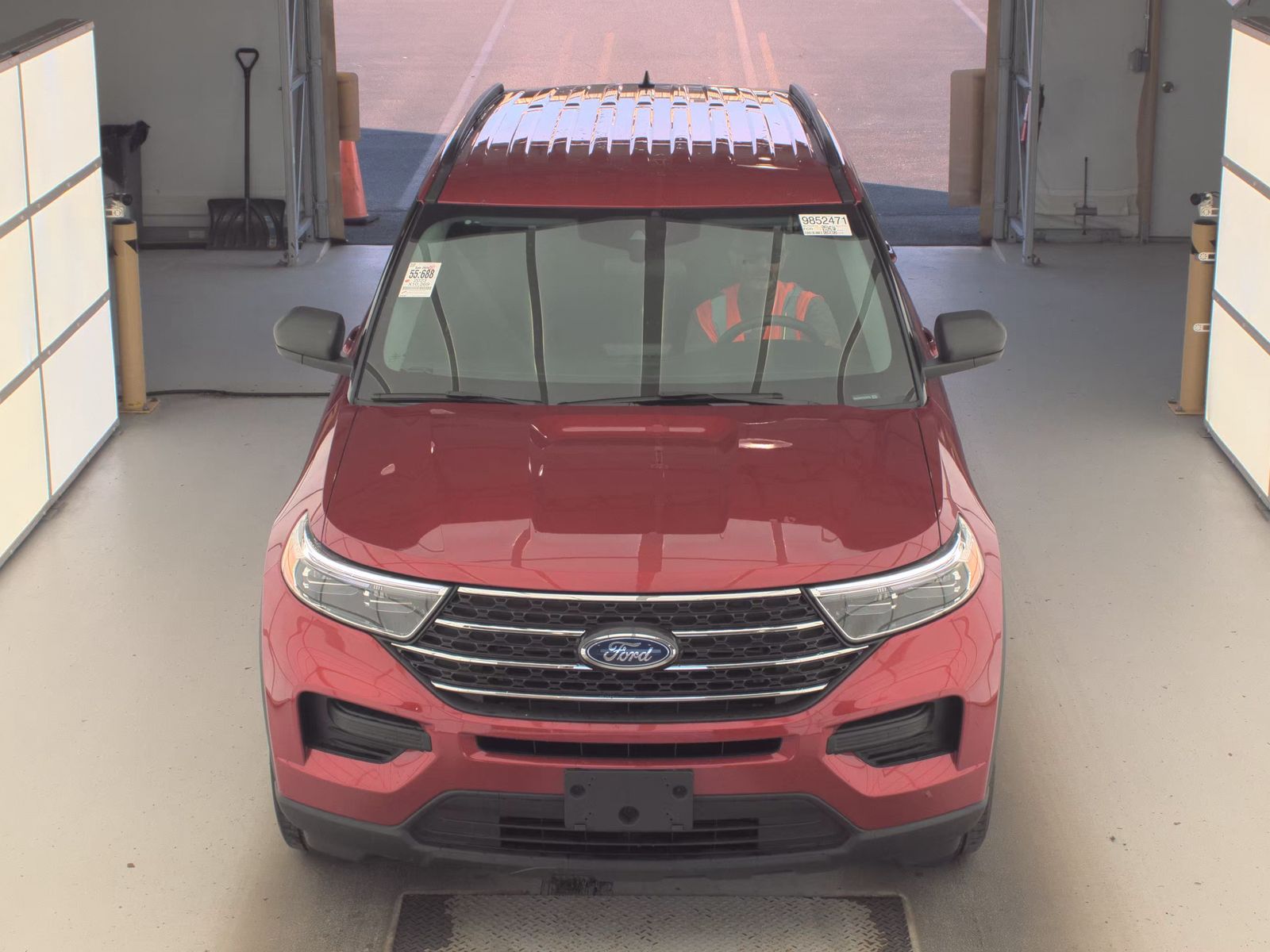 FORD EXPLORER - 3