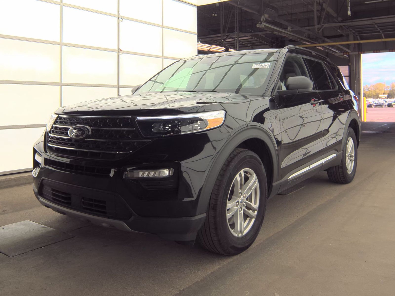 FORD EXPLORER - 1