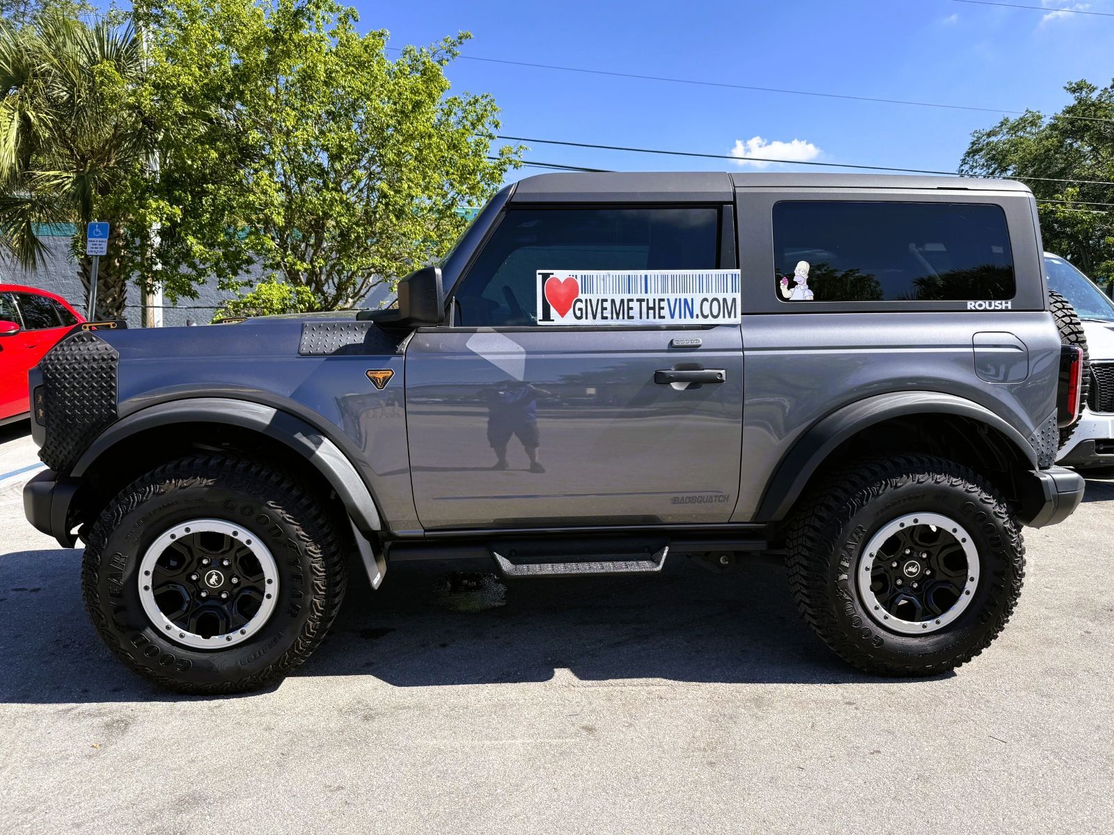 FORD BRONCO - 1