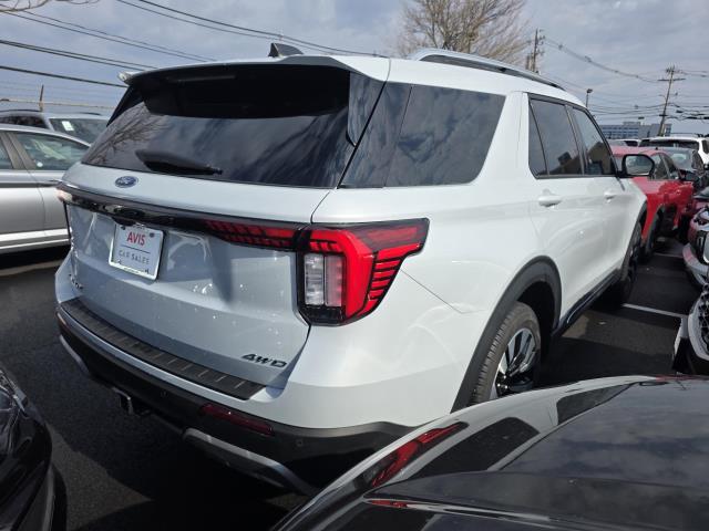 FORD EXPLORER - 3