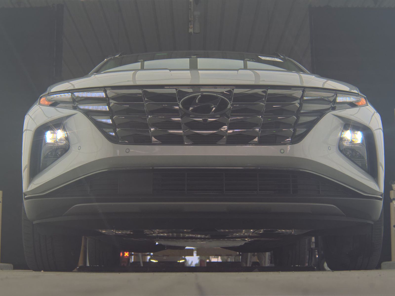 HYUNDAI TUCSON - 4