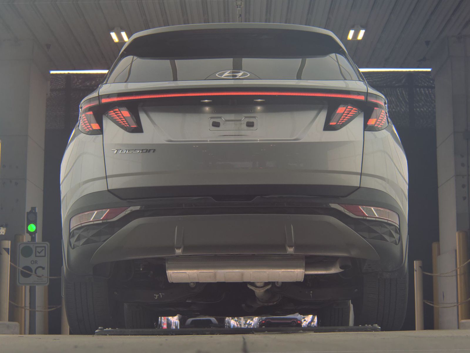 HYUNDAI TUCSON - 8
