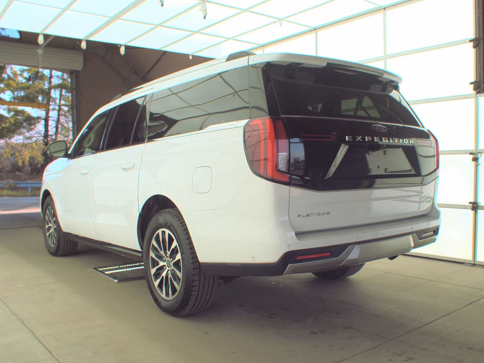 FORD EXPEDITION MAX - 9
