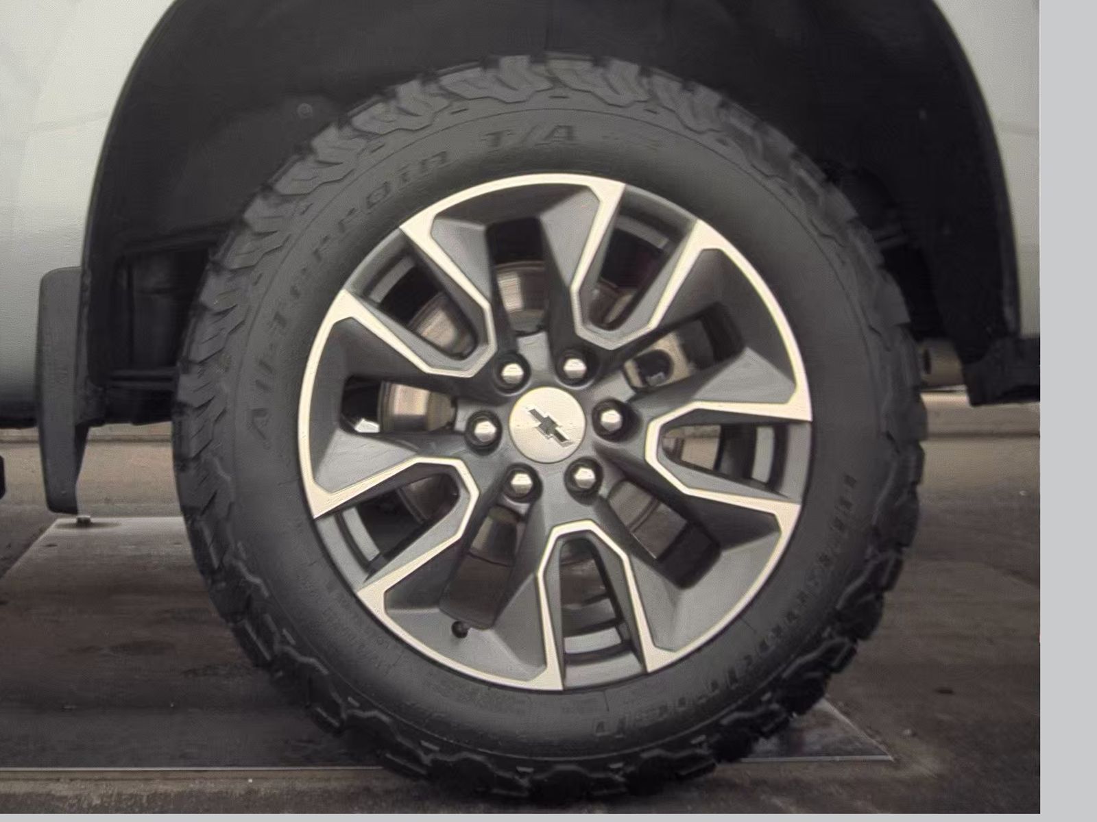 2023 Chevrolet Silverado 1500 RST AWD