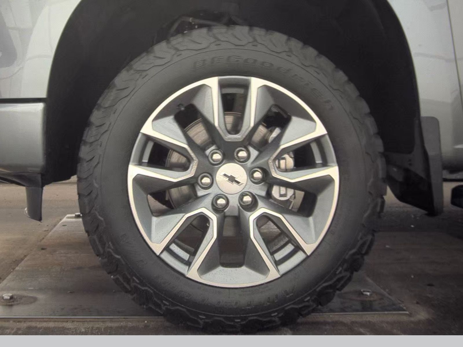 2023 Chevrolet Silverado 1500 RST AWD