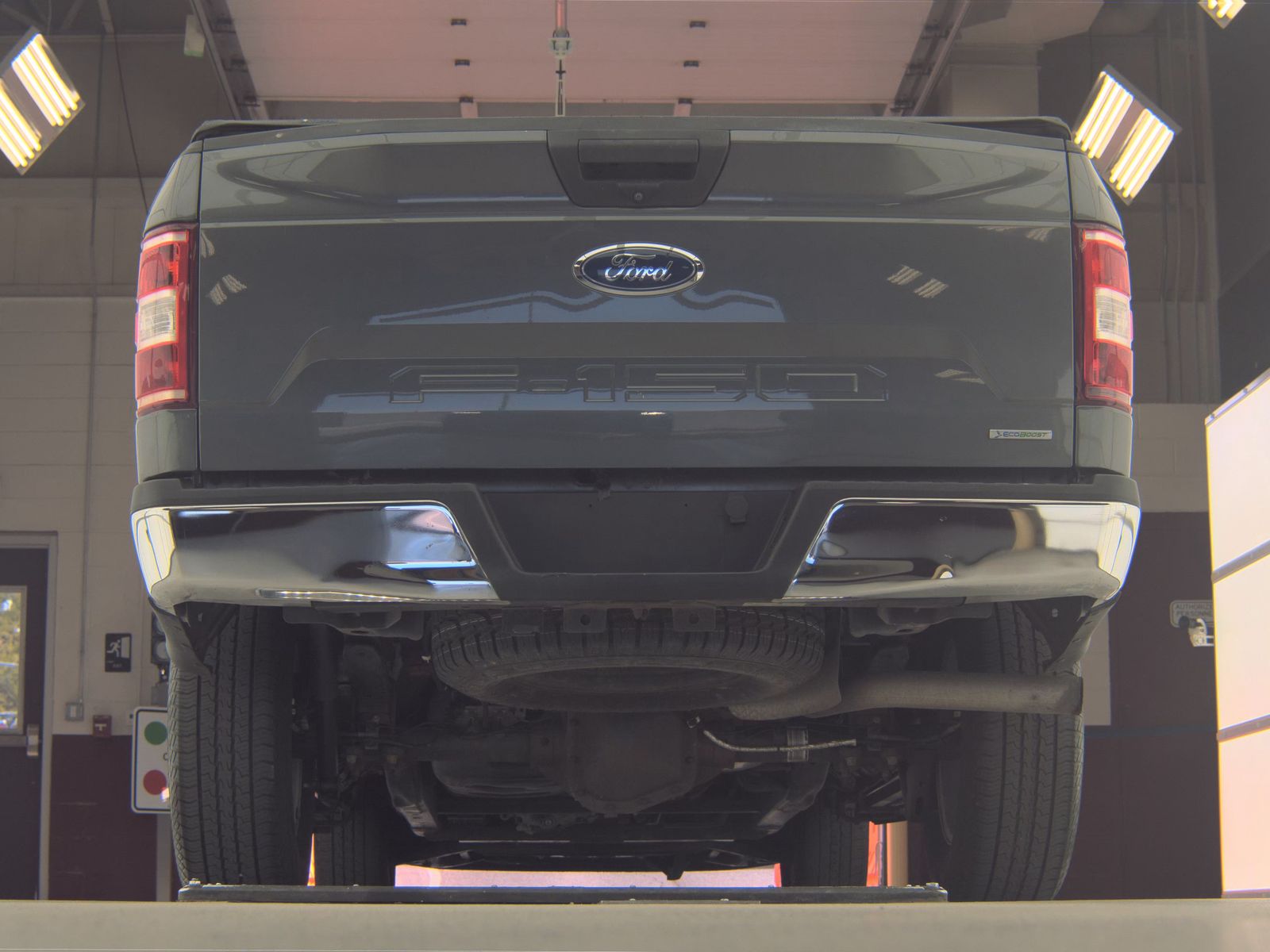 FORD F-150 - 8