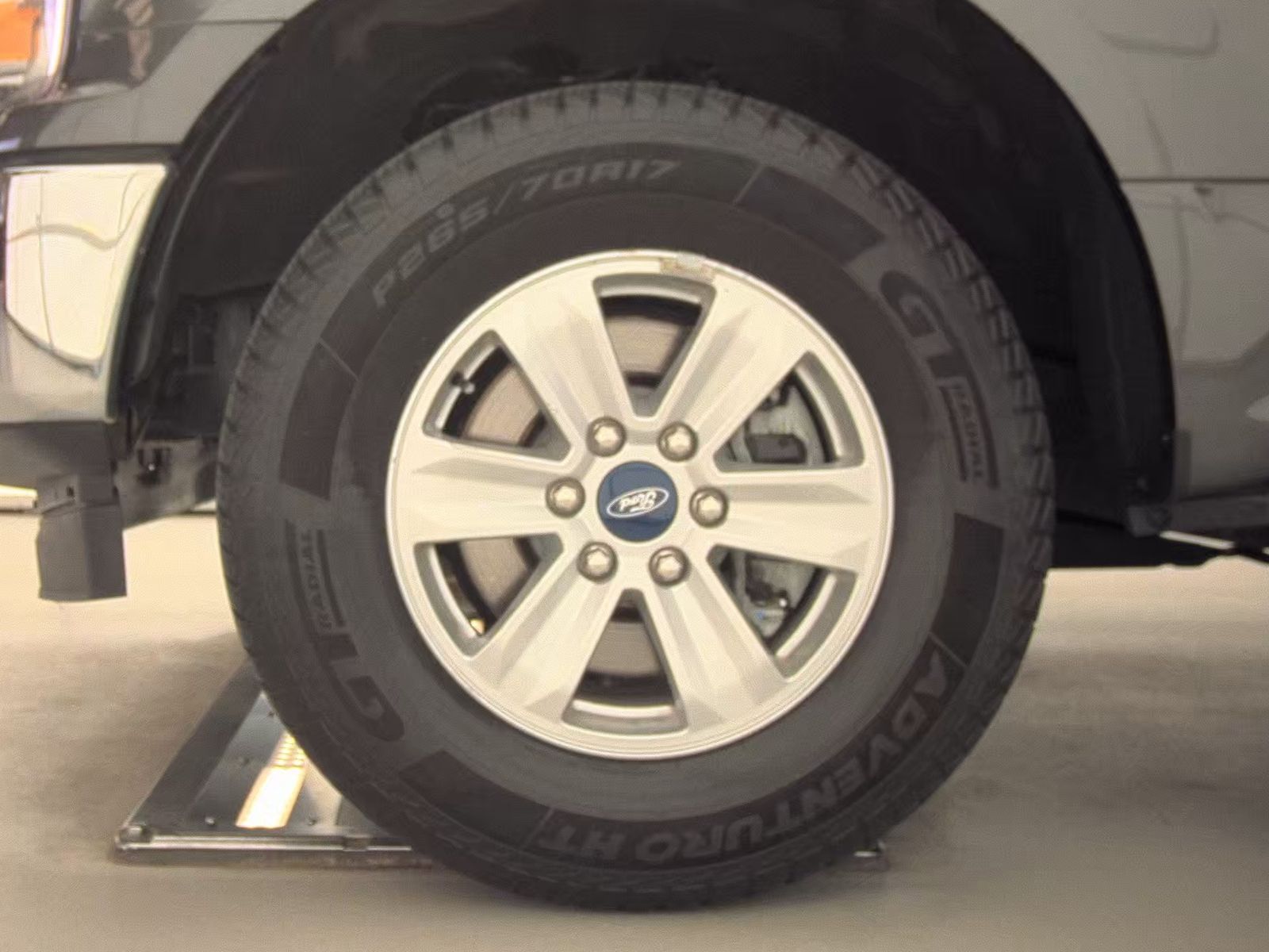 FORD F-150 - 10