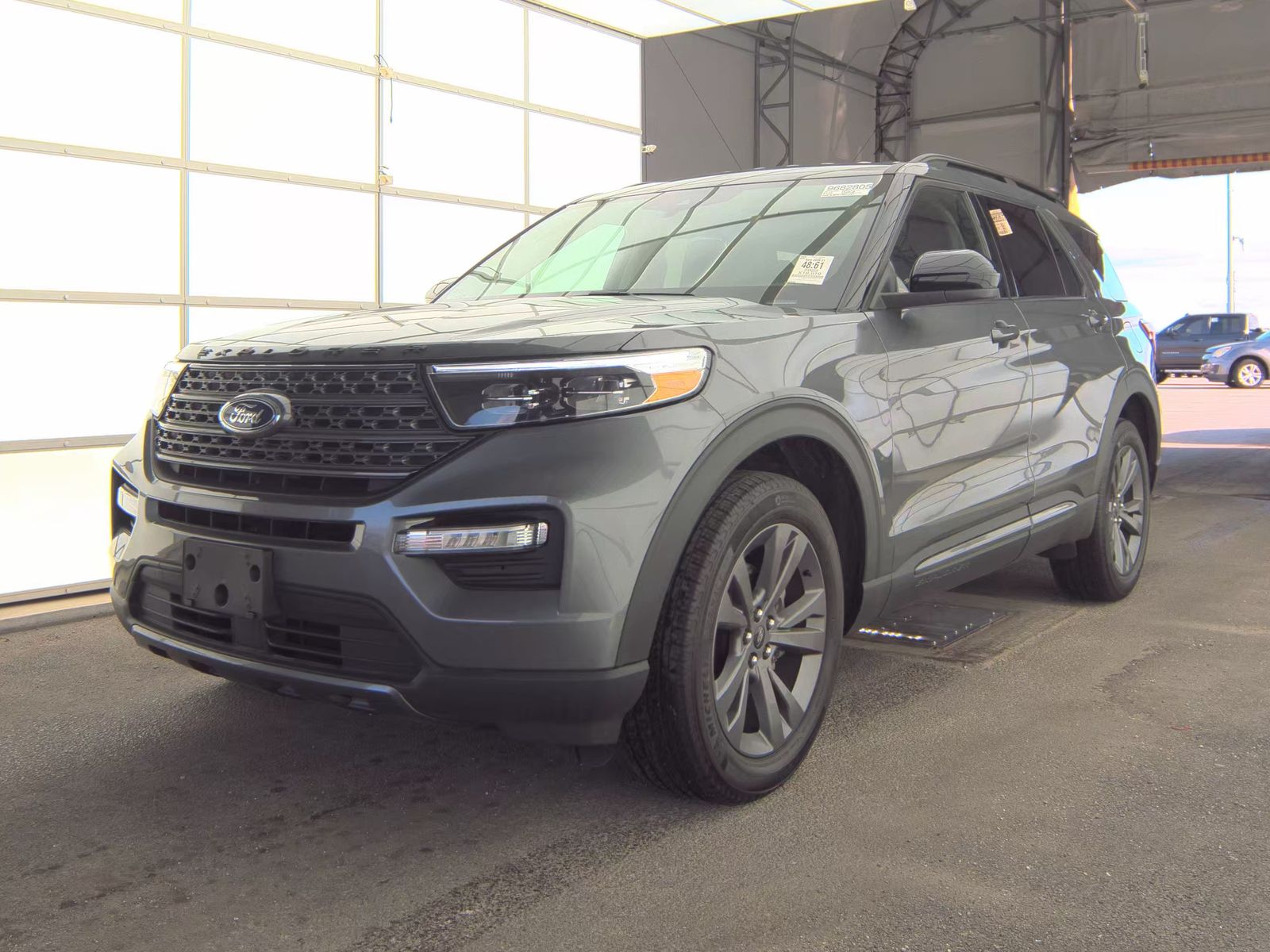 FORD EXPLORER - 1