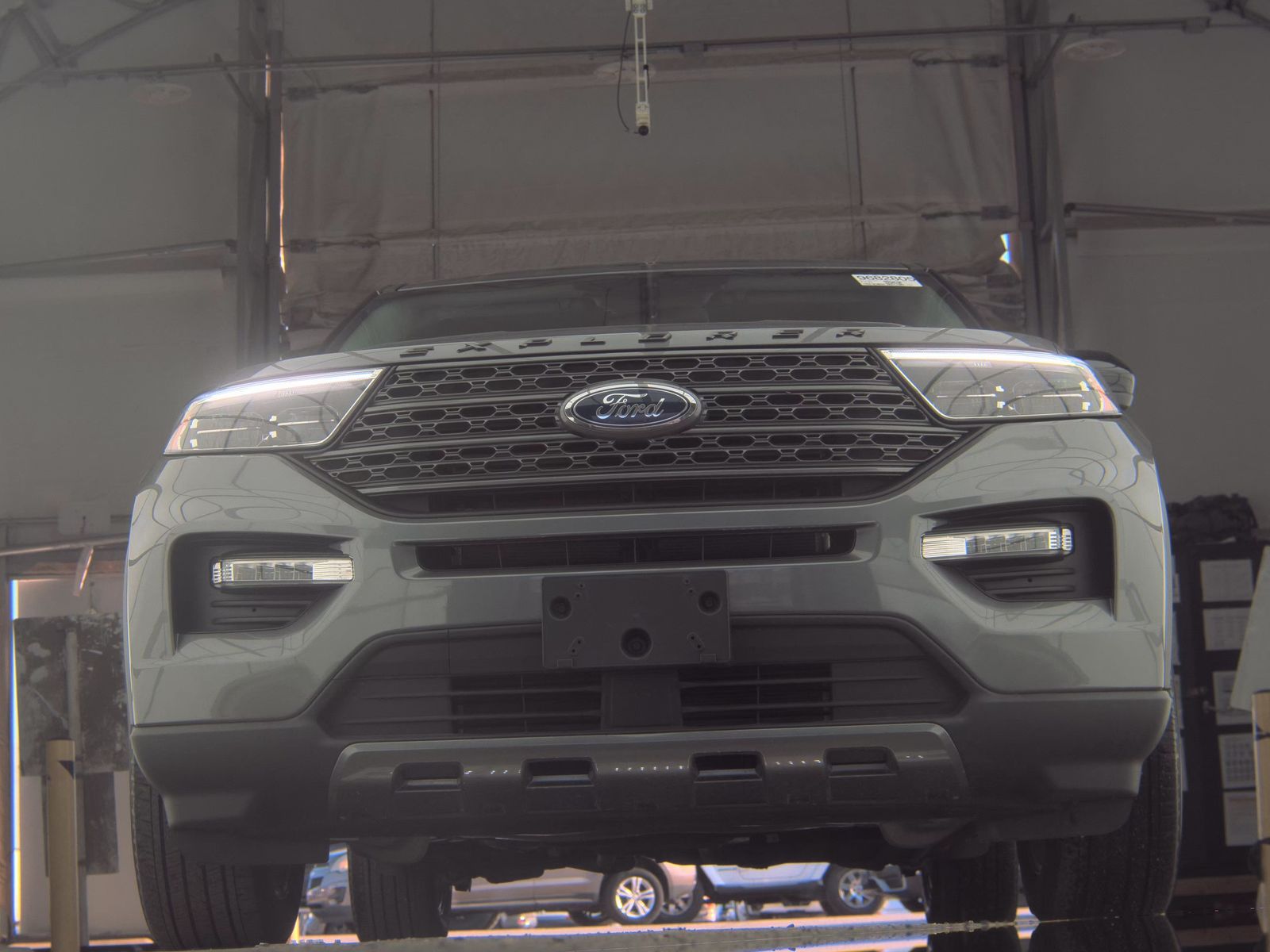 FORD EXPLORER - 4