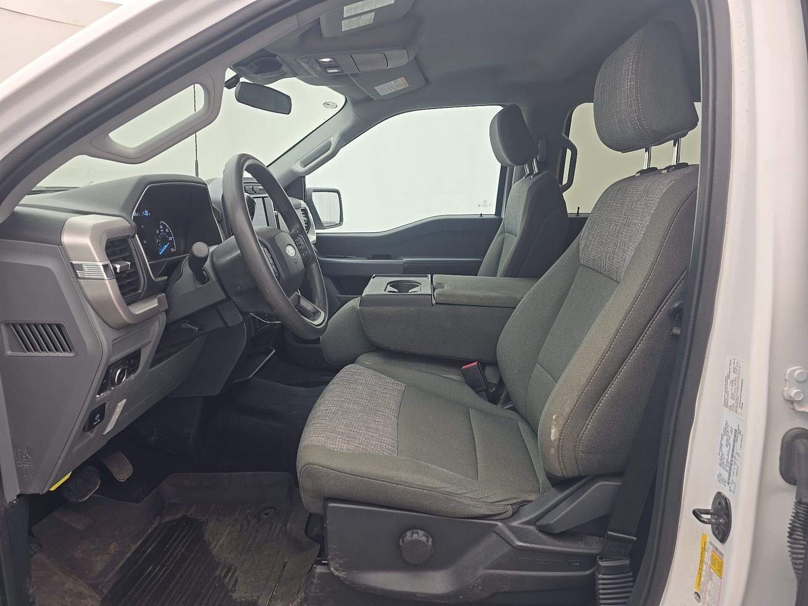 FORD F-150 - 8