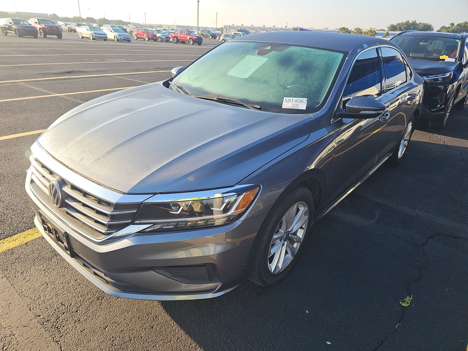 2020 Volkswagen Passat 2.0T SE FWD
