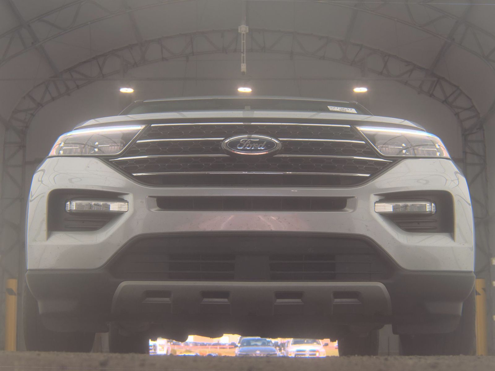 FORD EXPLORER - 4