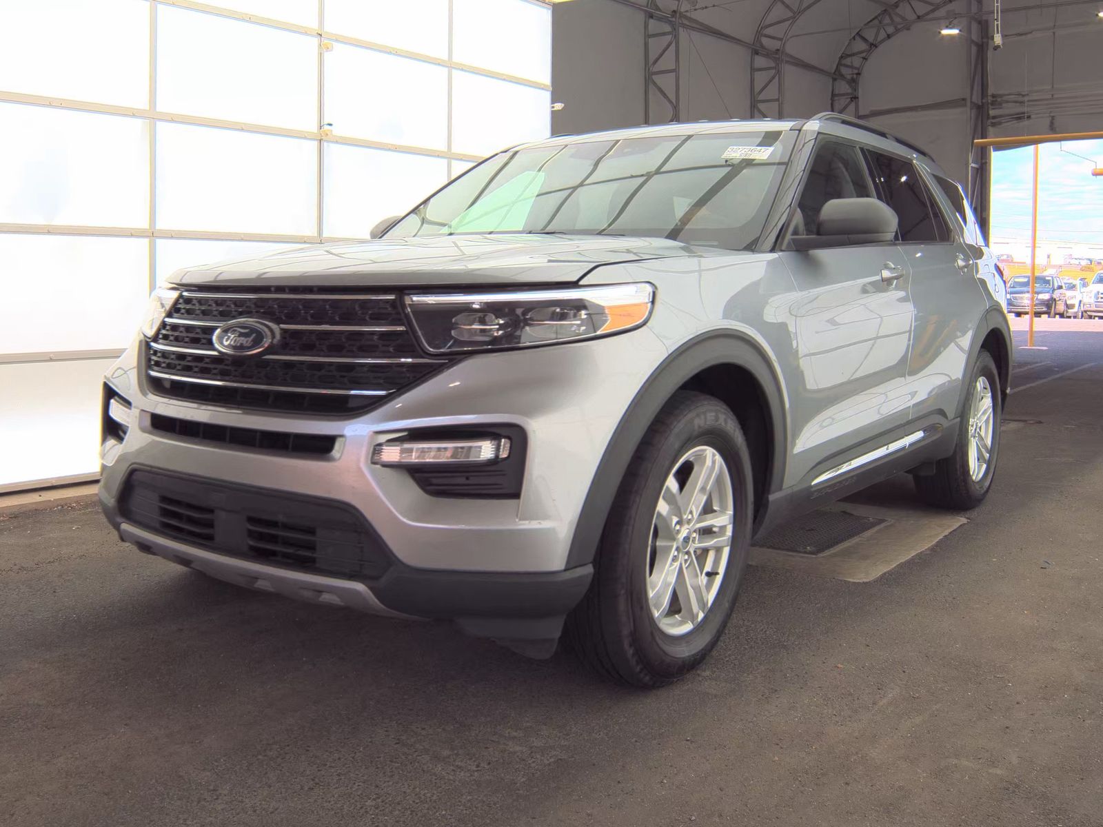 FORD EXPLORER - 1