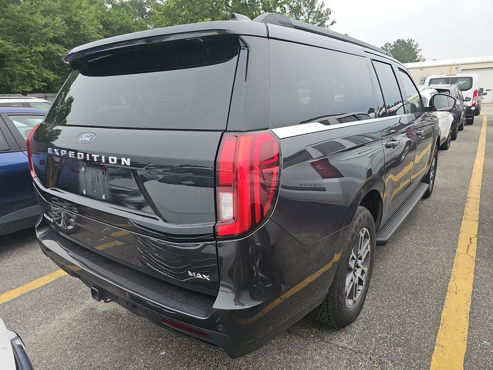FORD EXPEDITION MAX - 5