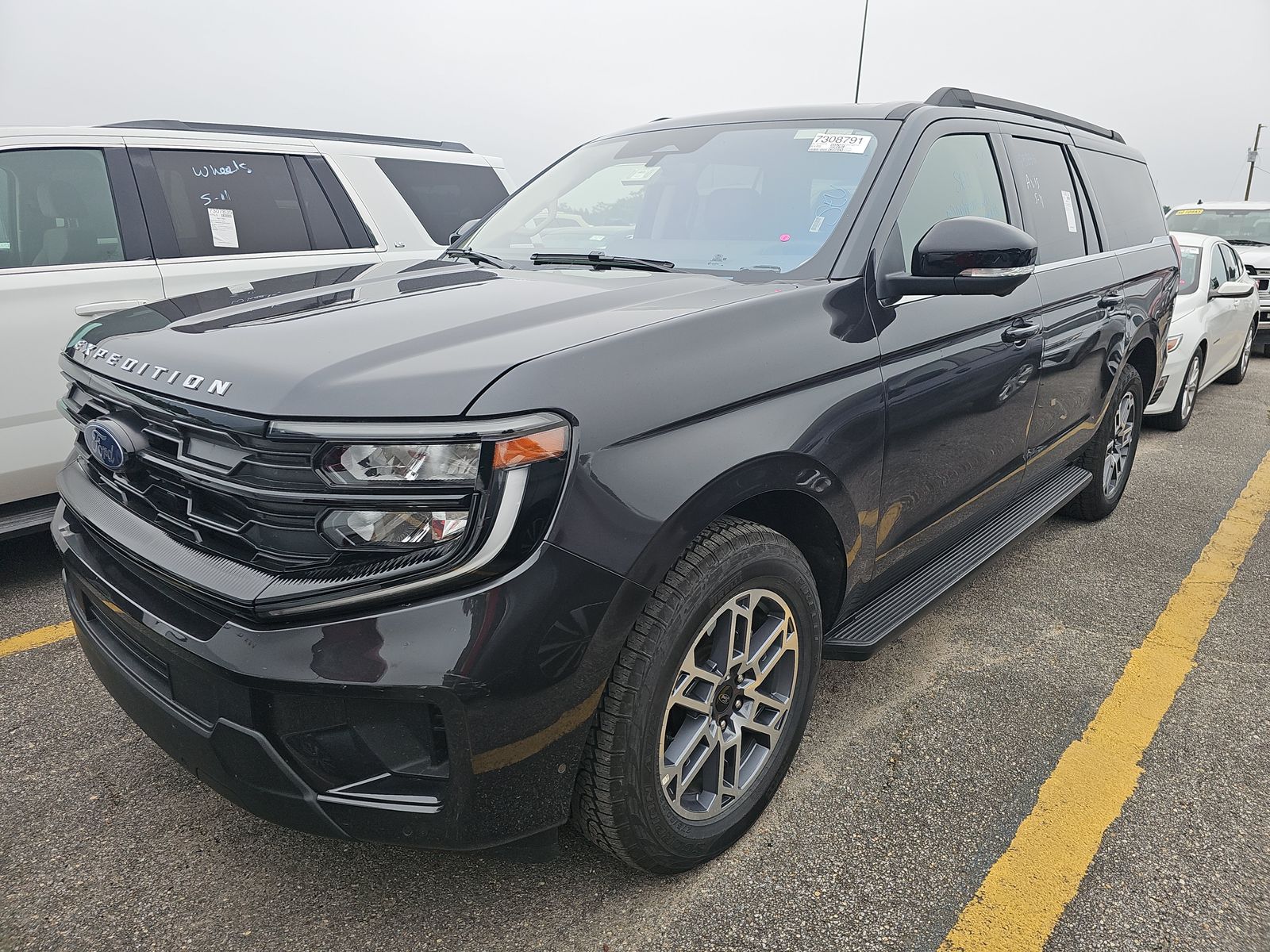 FORD EXPEDITION MAX - 1