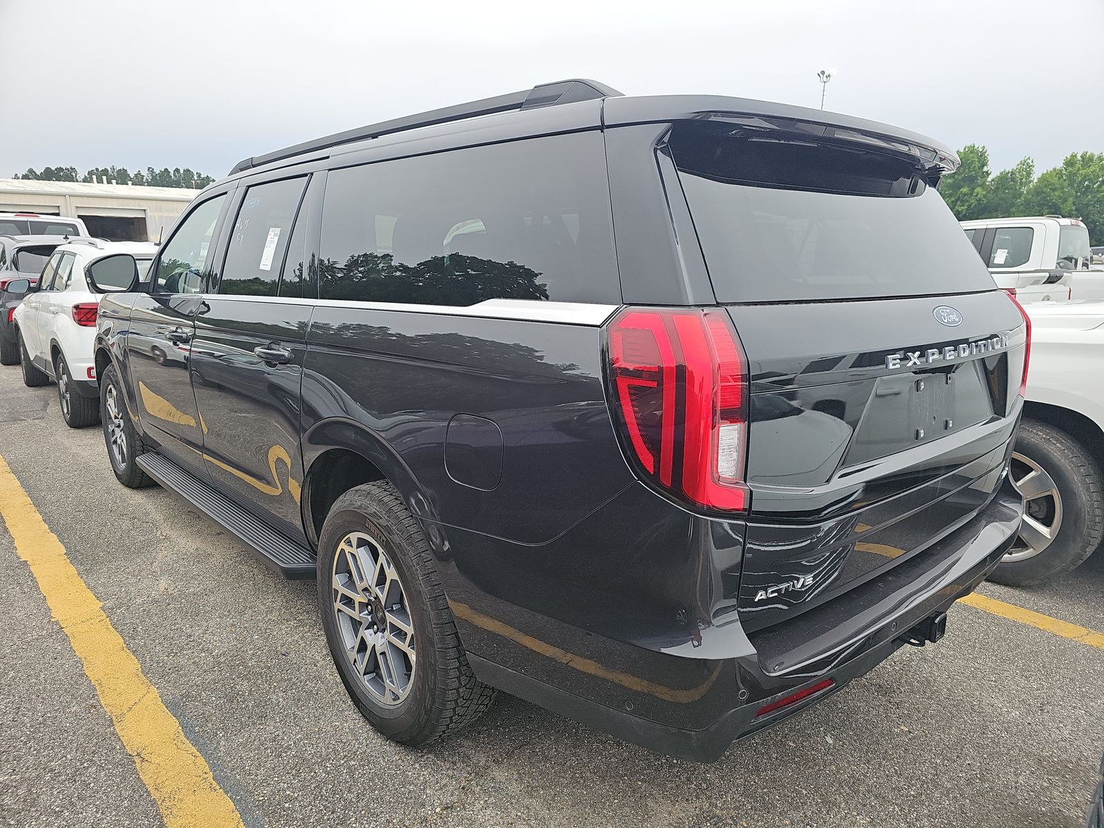 FORD EXPEDITION MAX - 7