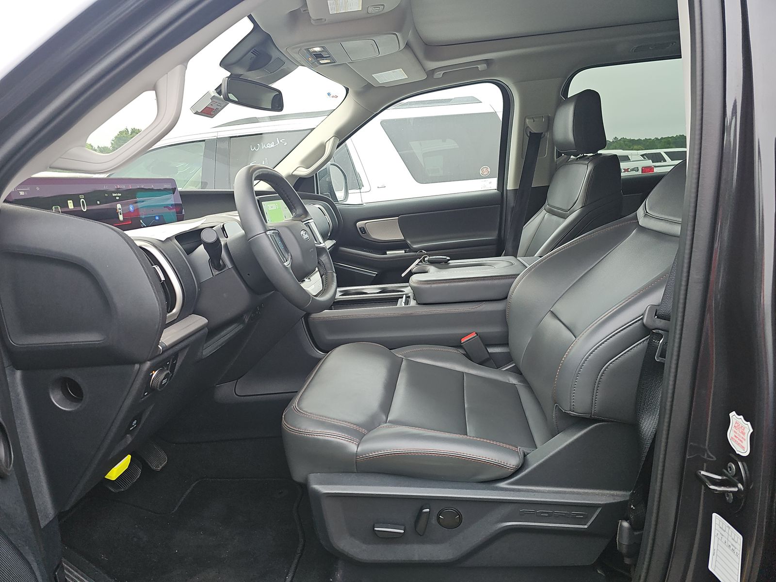 FORD EXPEDITION MAX - 8