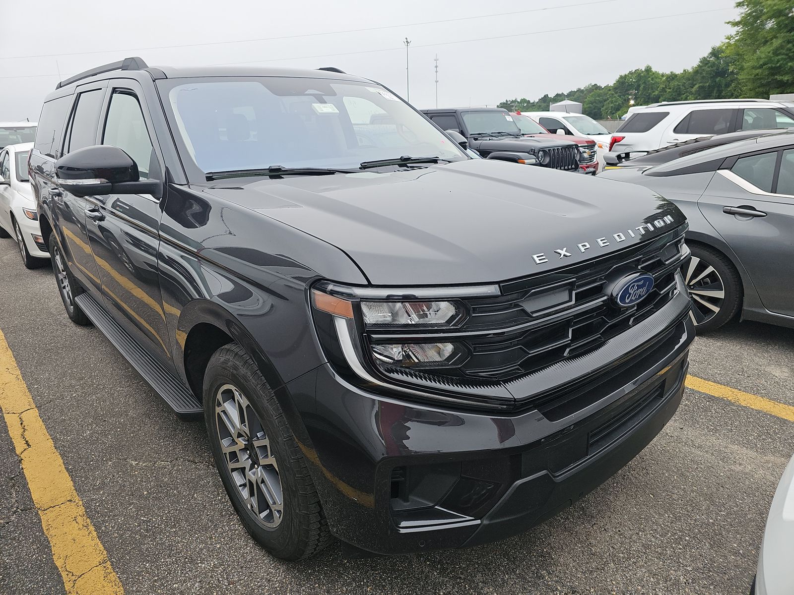 FORD EXPEDITION MAX - 4