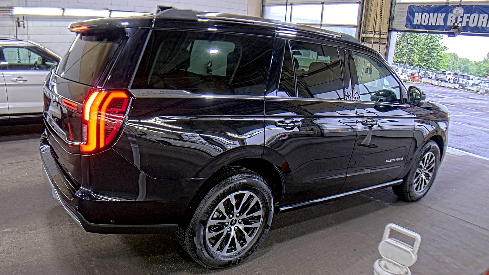 FORD EXPEDITION - 5