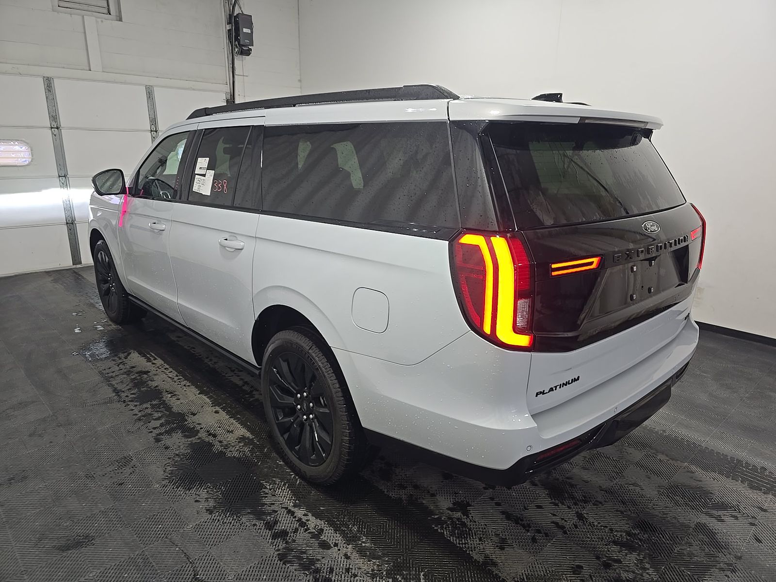 FORD EXPEDITION MAX - 7