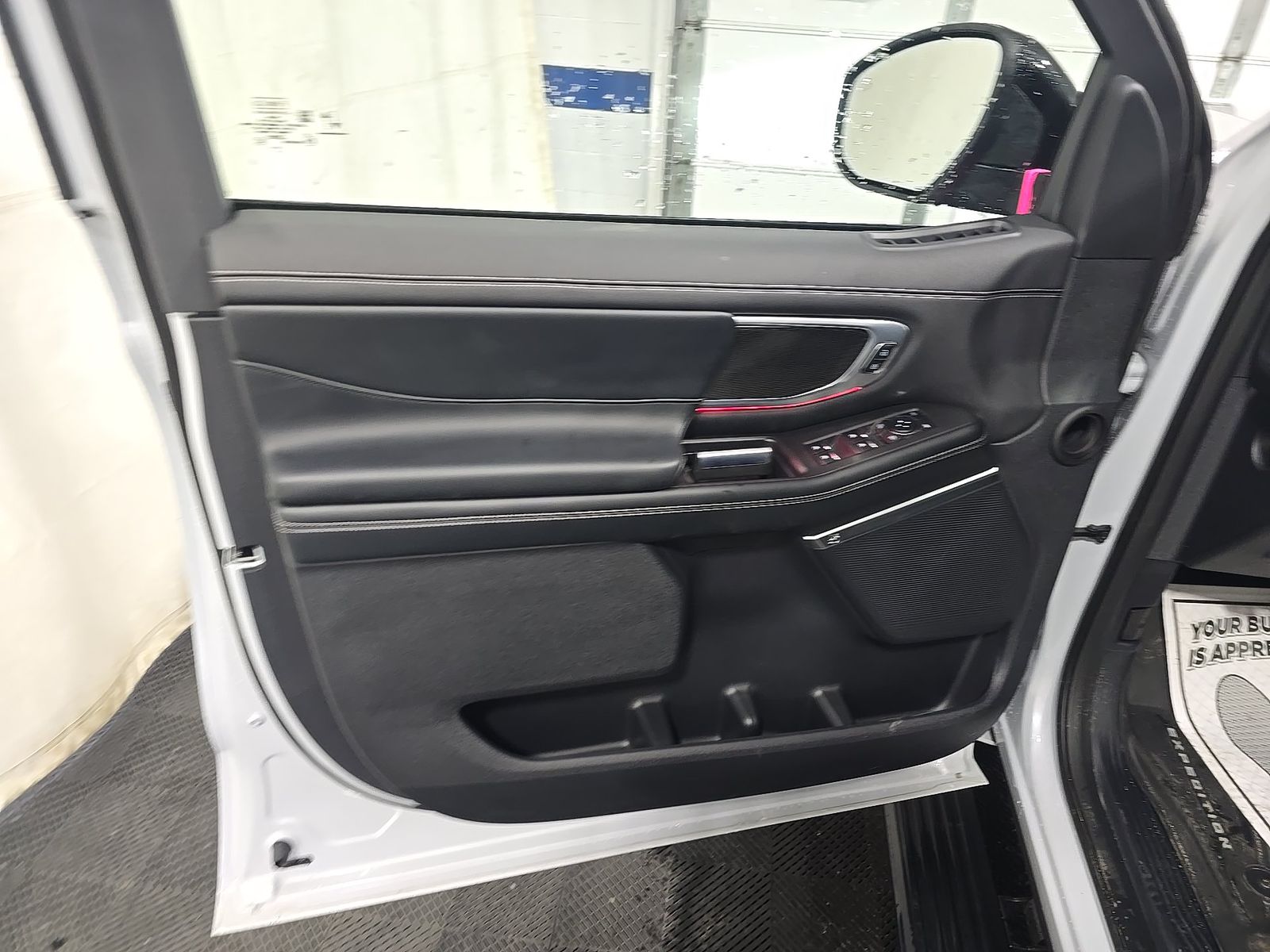 FORD EXPEDITION MAX - 10