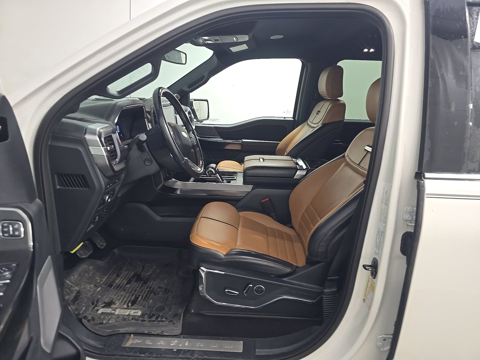 FORD F-150 - 8