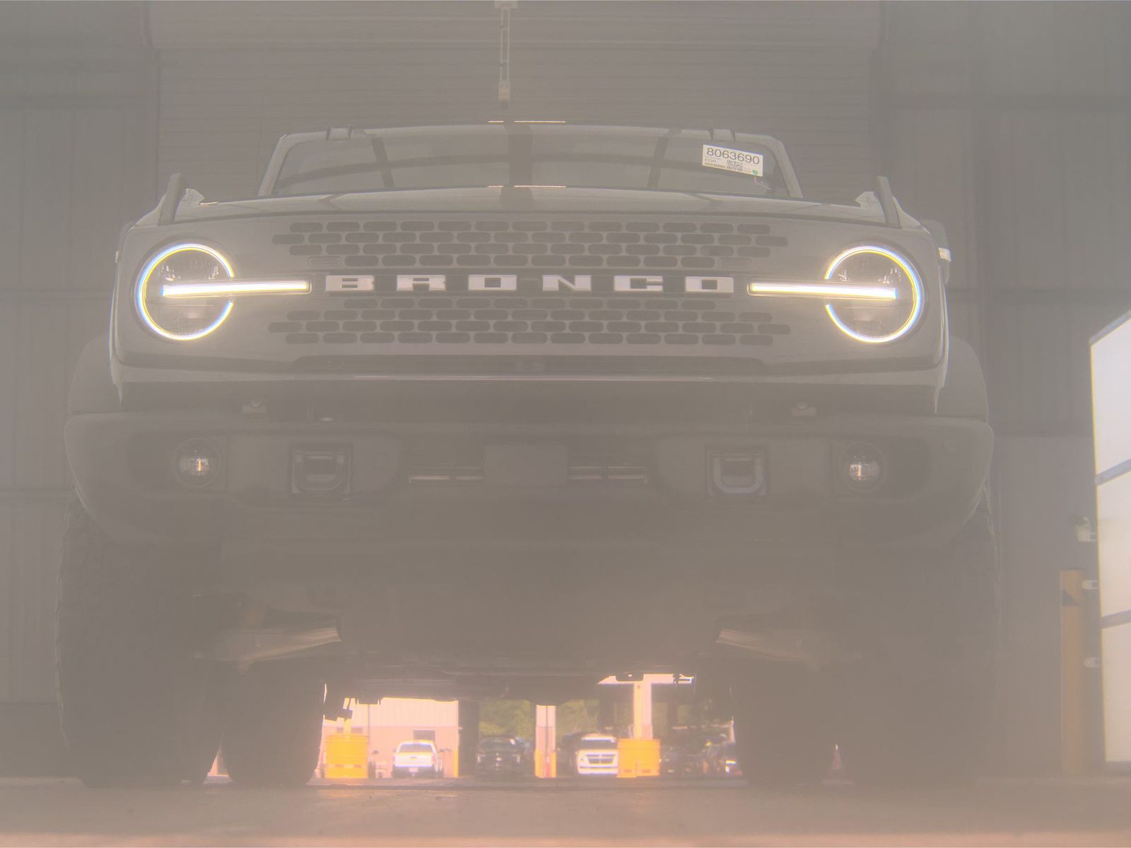 FORD BRONCO - 4