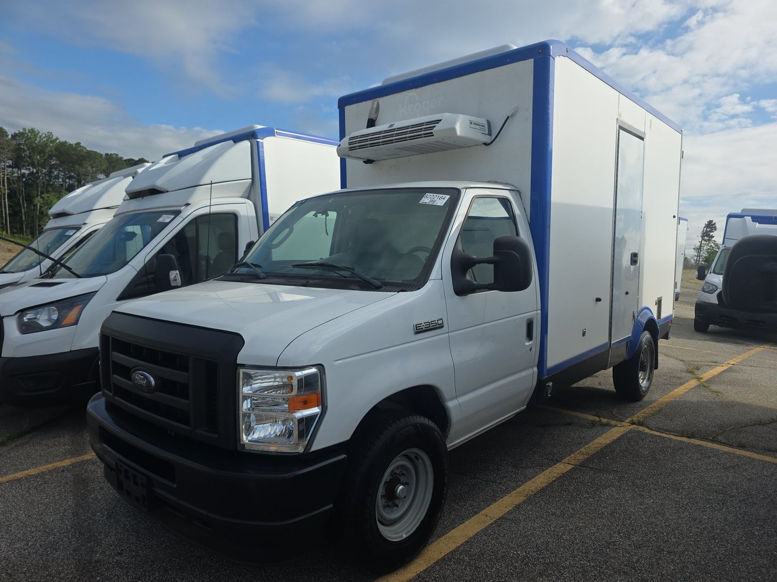 FORD E-350 - 1