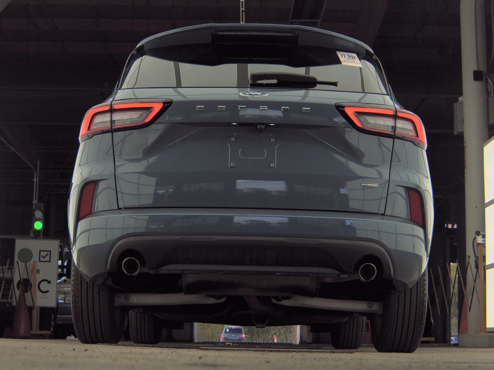 FORD ESCAPE - 8