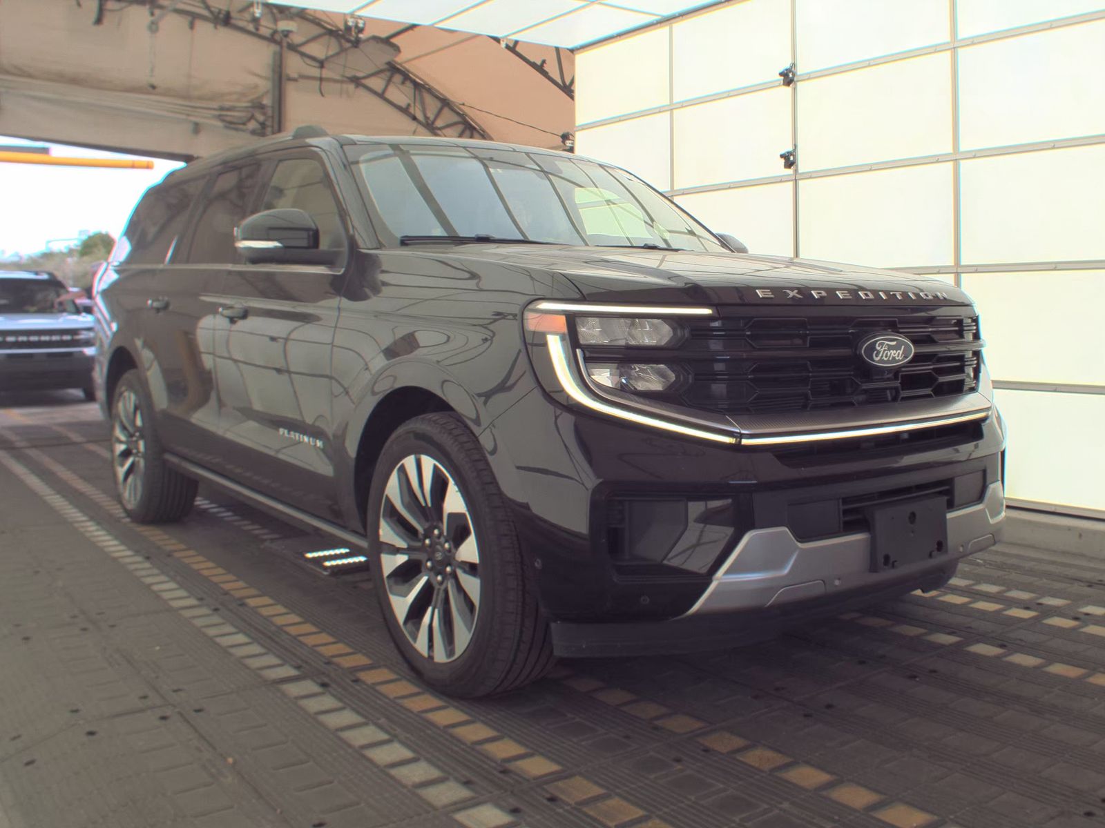 FORD EXPEDITION MAX - 5