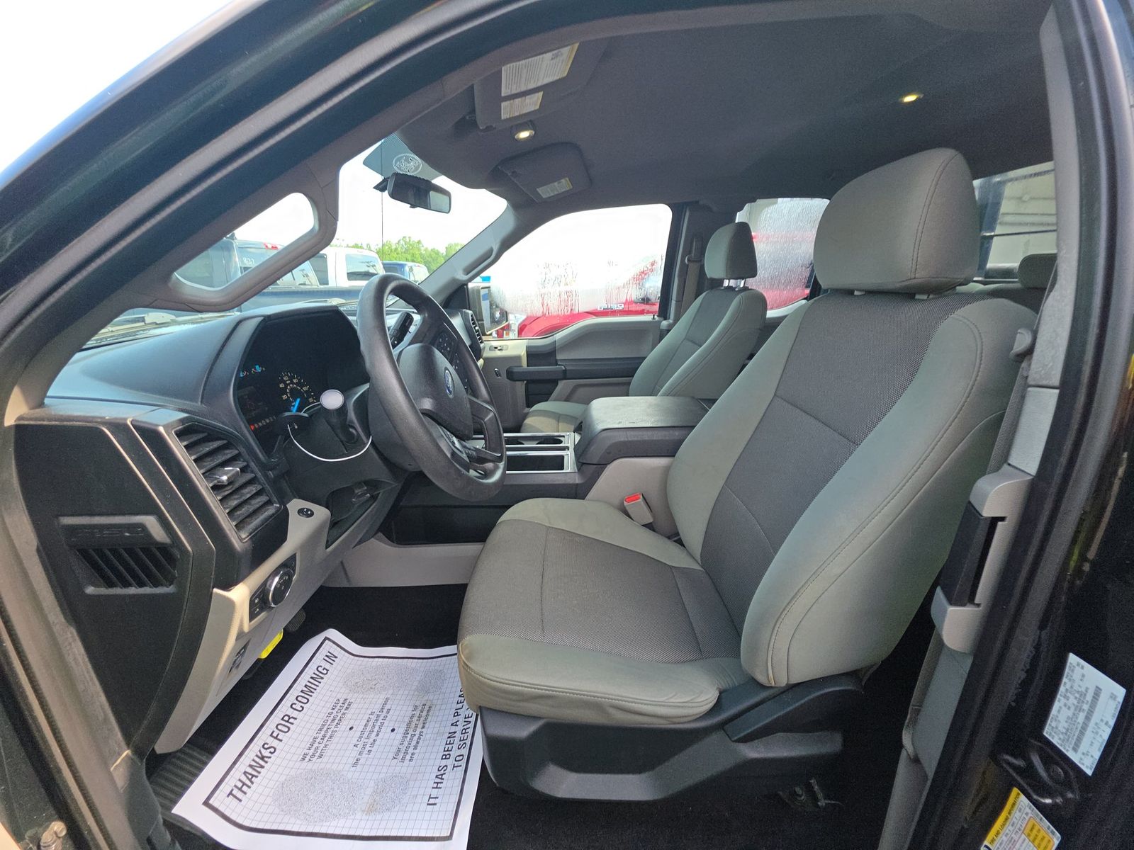 FORD F-150 - 8