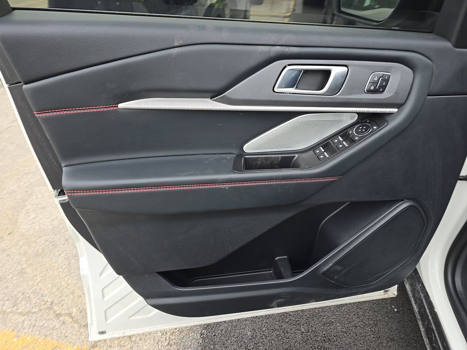 2025 Ford Explorer ST AWD