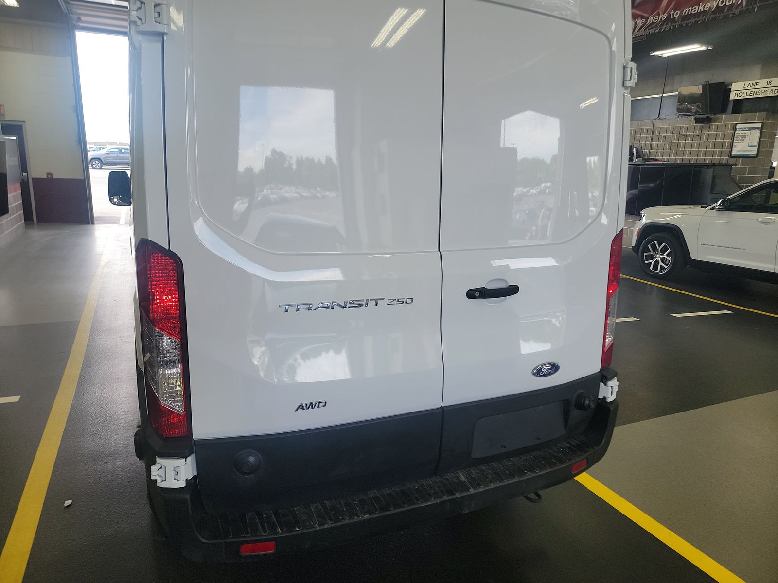 FORD TRANSIT 250 - 6