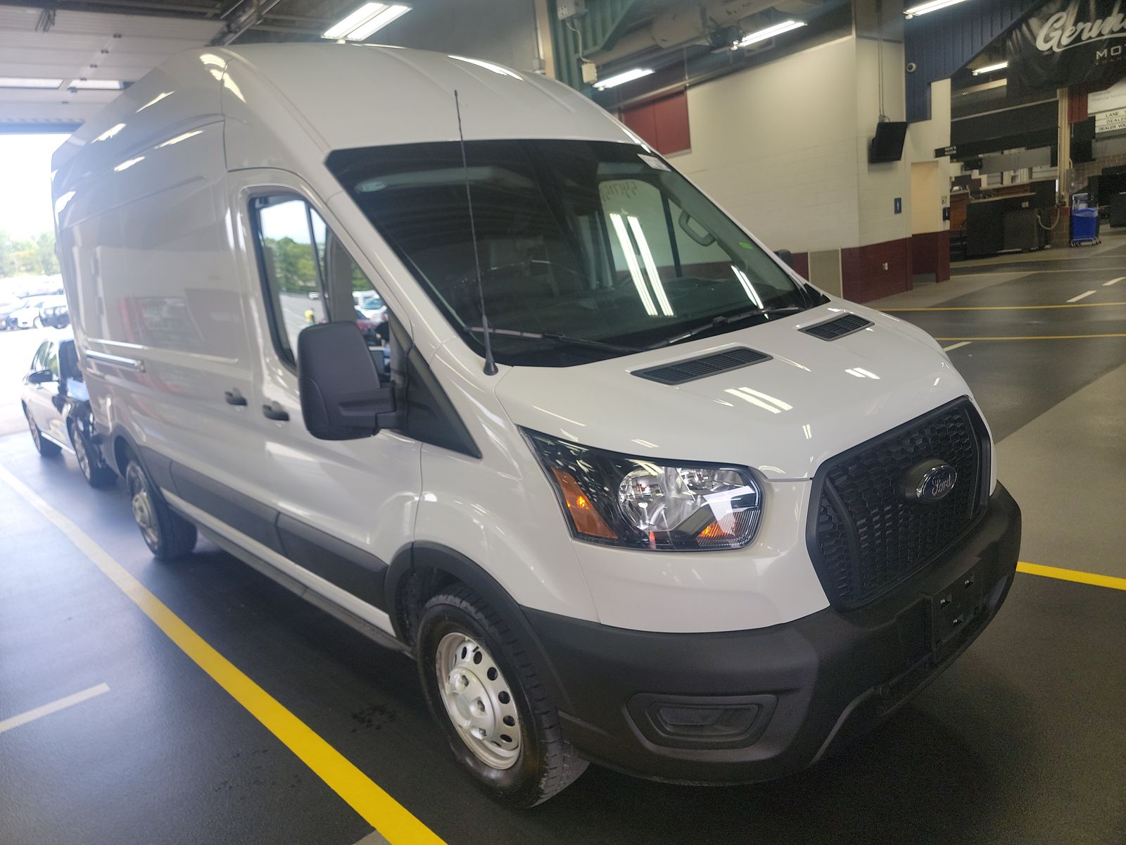 FORD TRANSIT 250 - 4