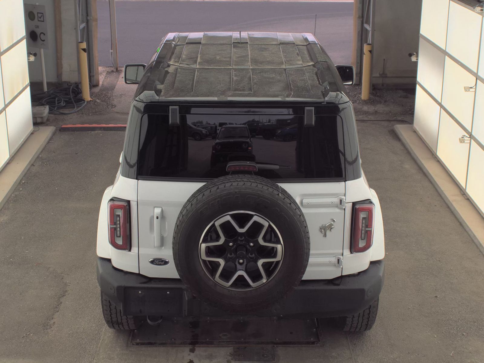 FORD BRONCO - 7