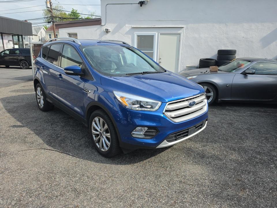 FORD ESCAPE - 4