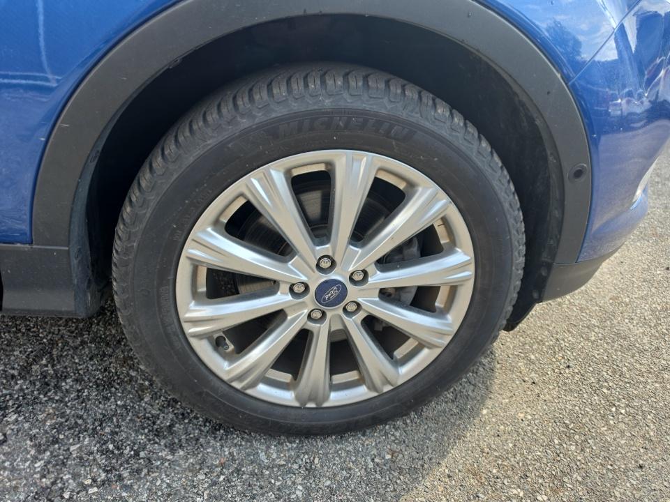 FORD ESCAPE - 10