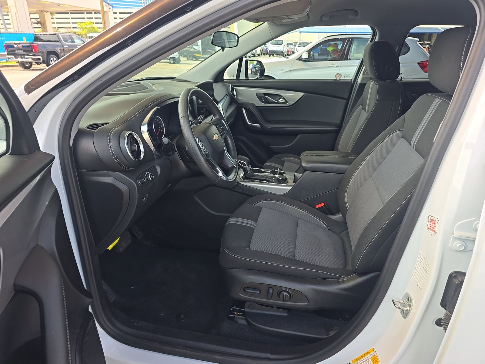 CHEVROLET BLAZER - 8