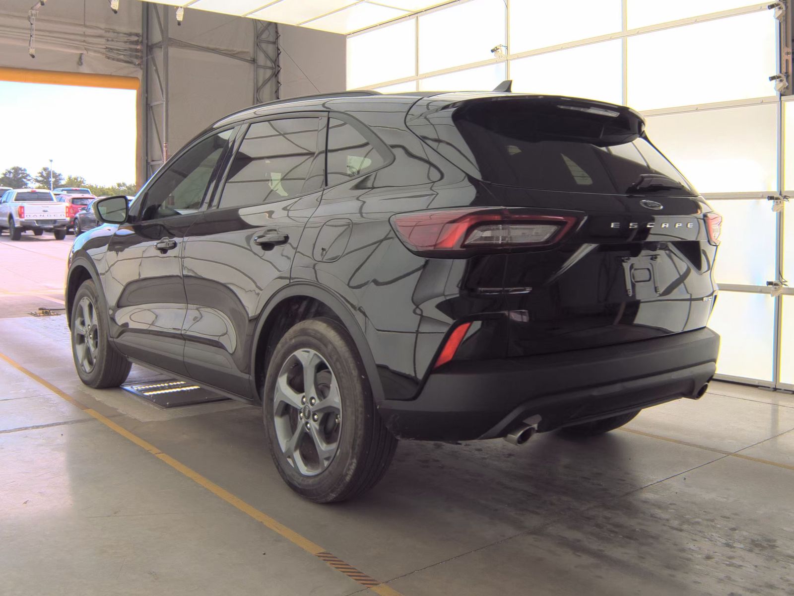 FORD ESCAPE - 9