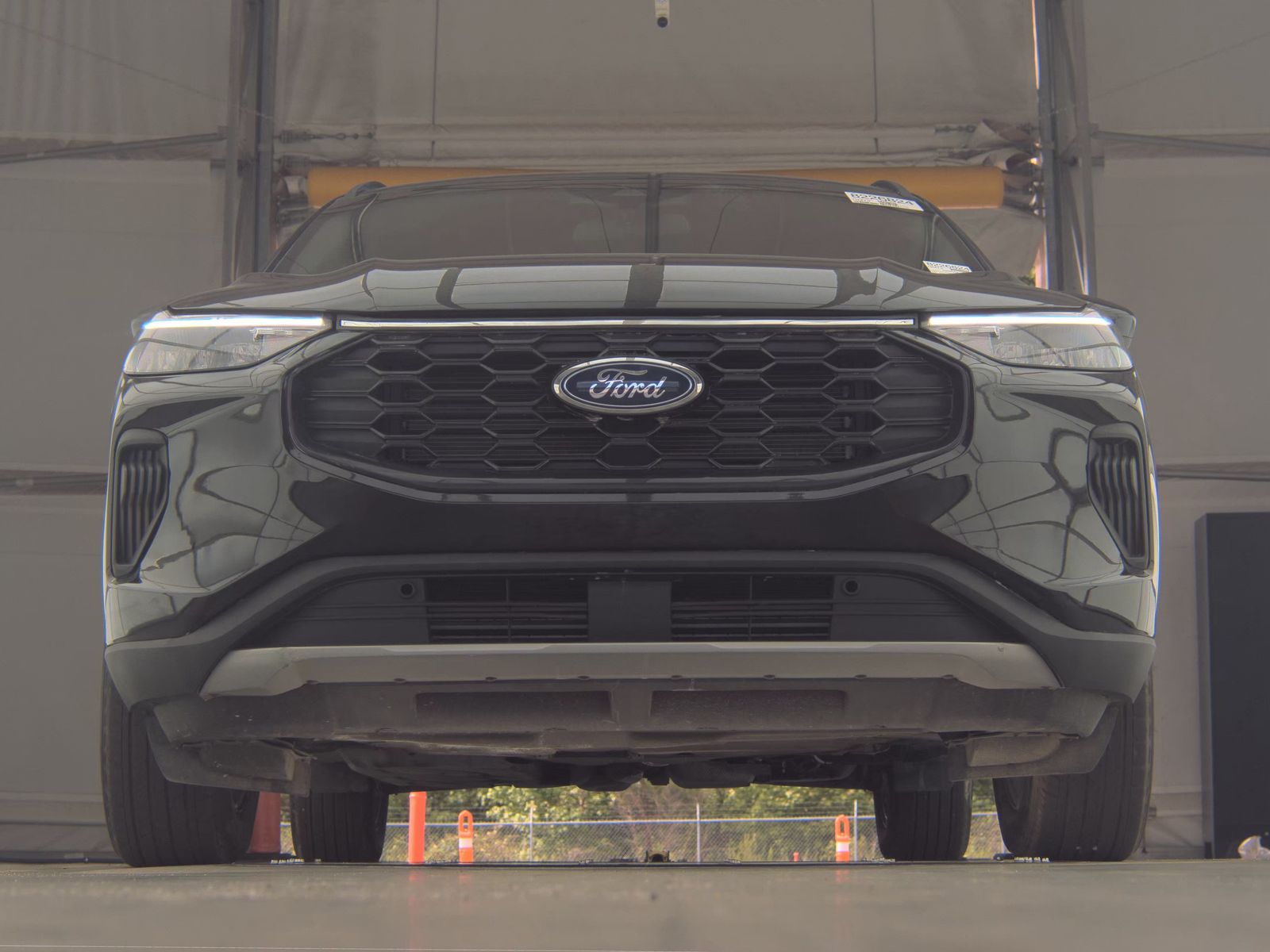 FORD ESCAPE - 4