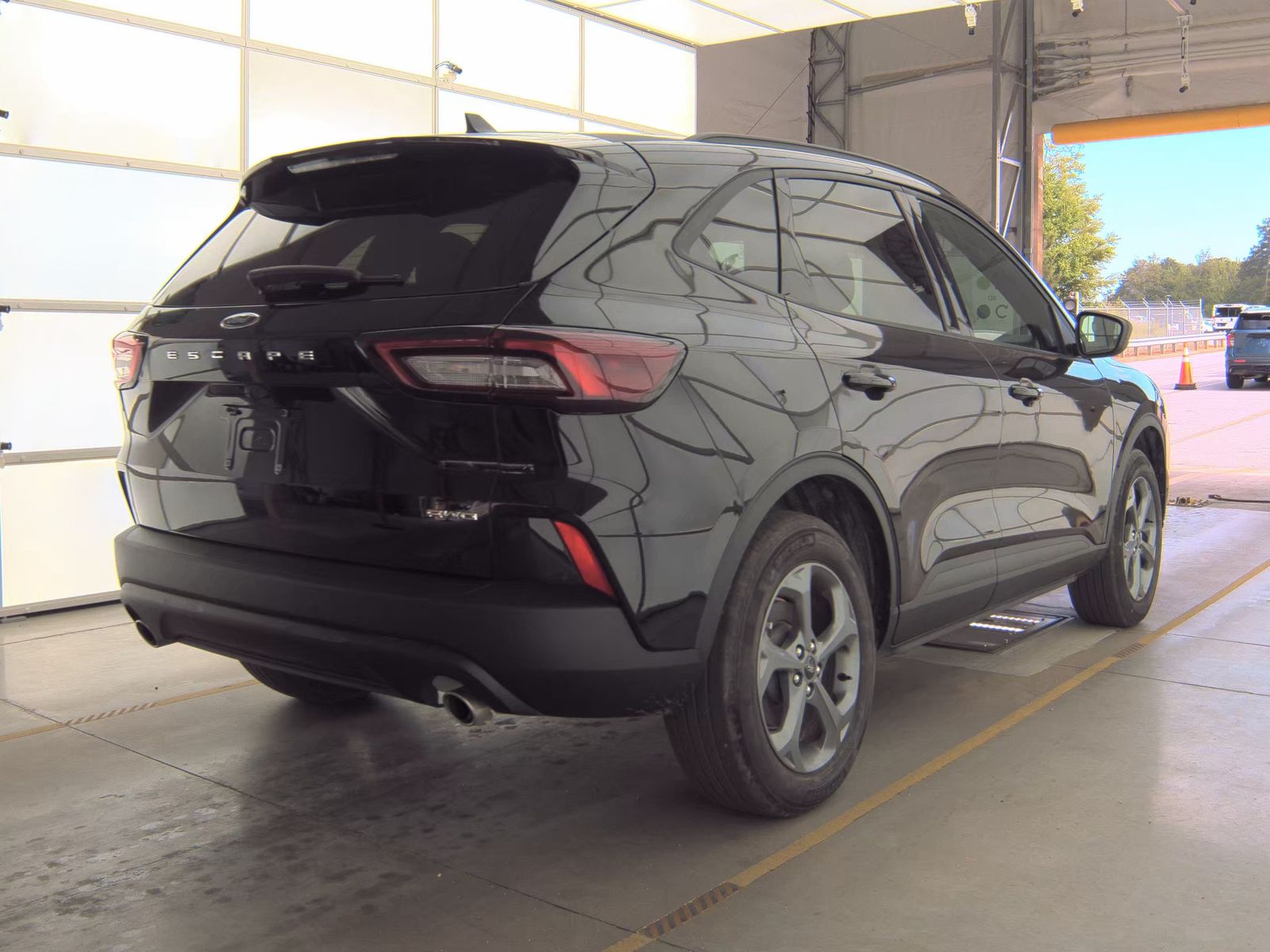 FORD ESCAPE - 6