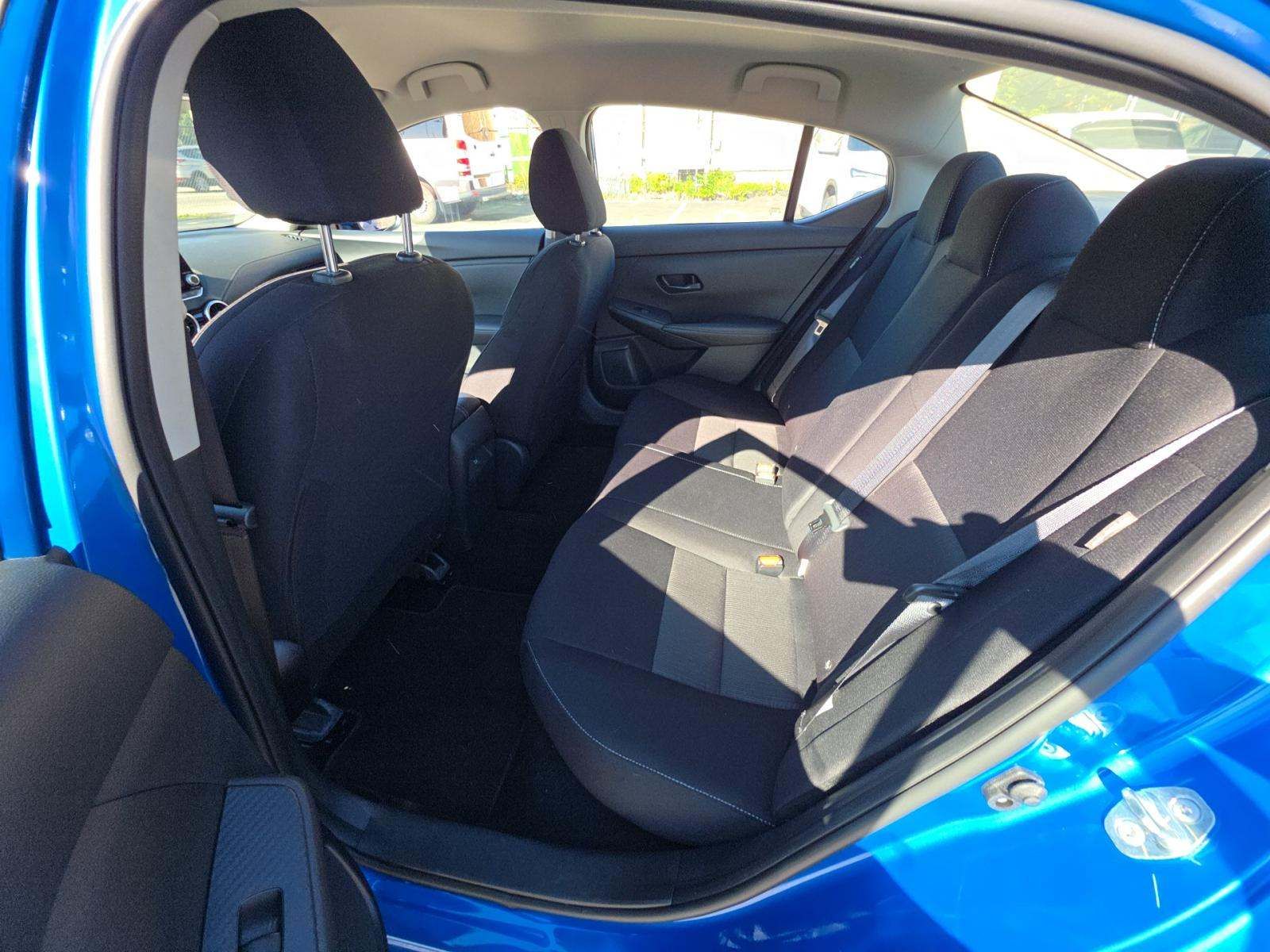 NISSAN SENTRA - 8