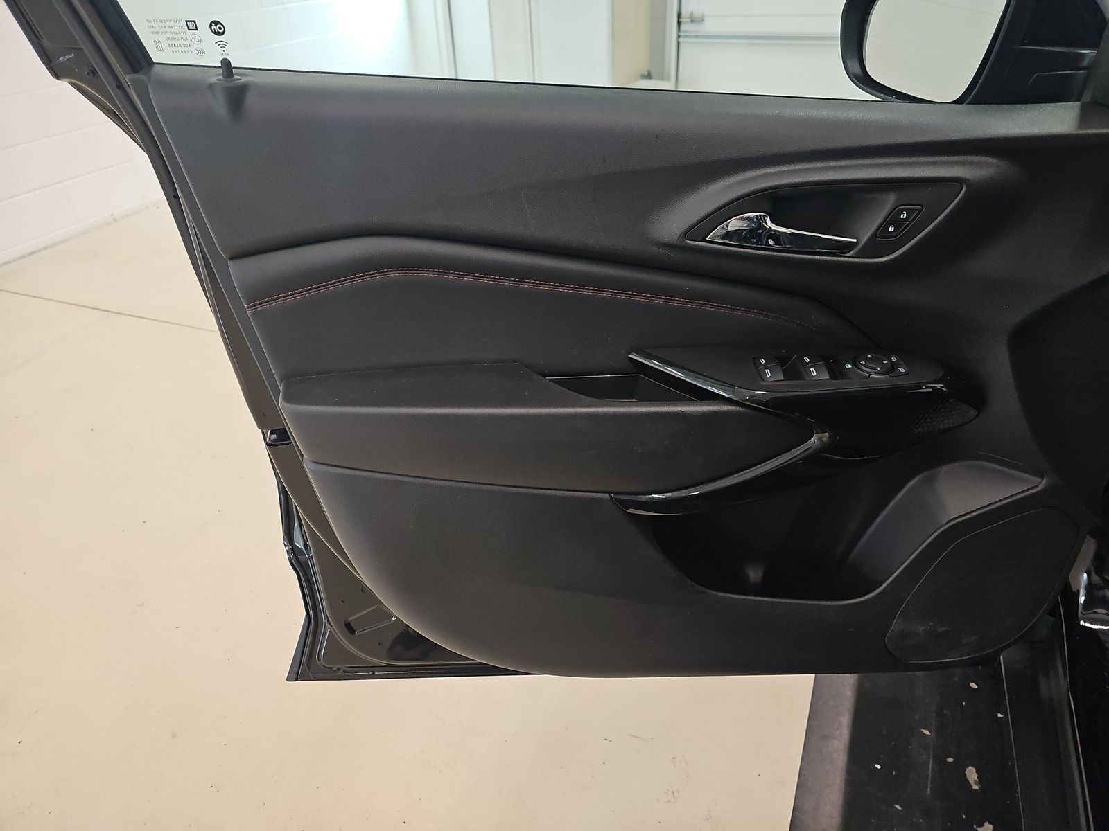 CHEVROLET TRAX - 10