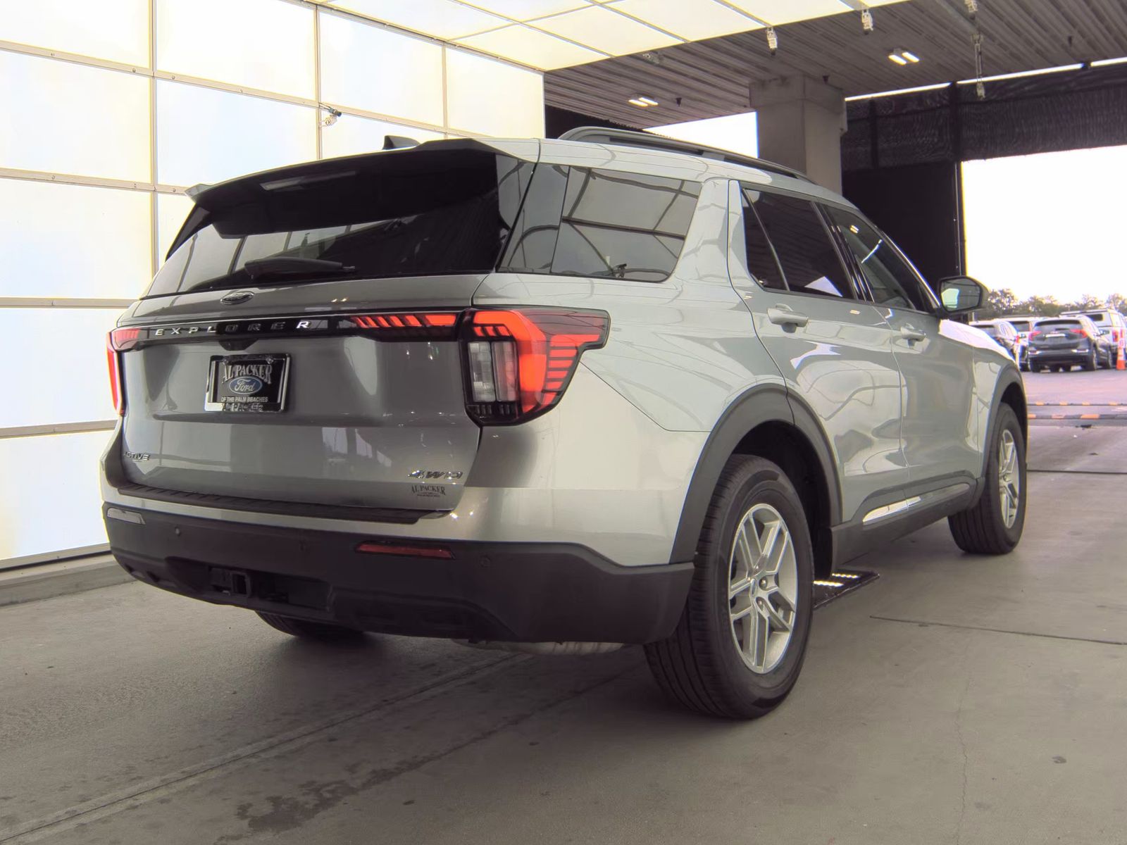 FORD EXPLORER - 6