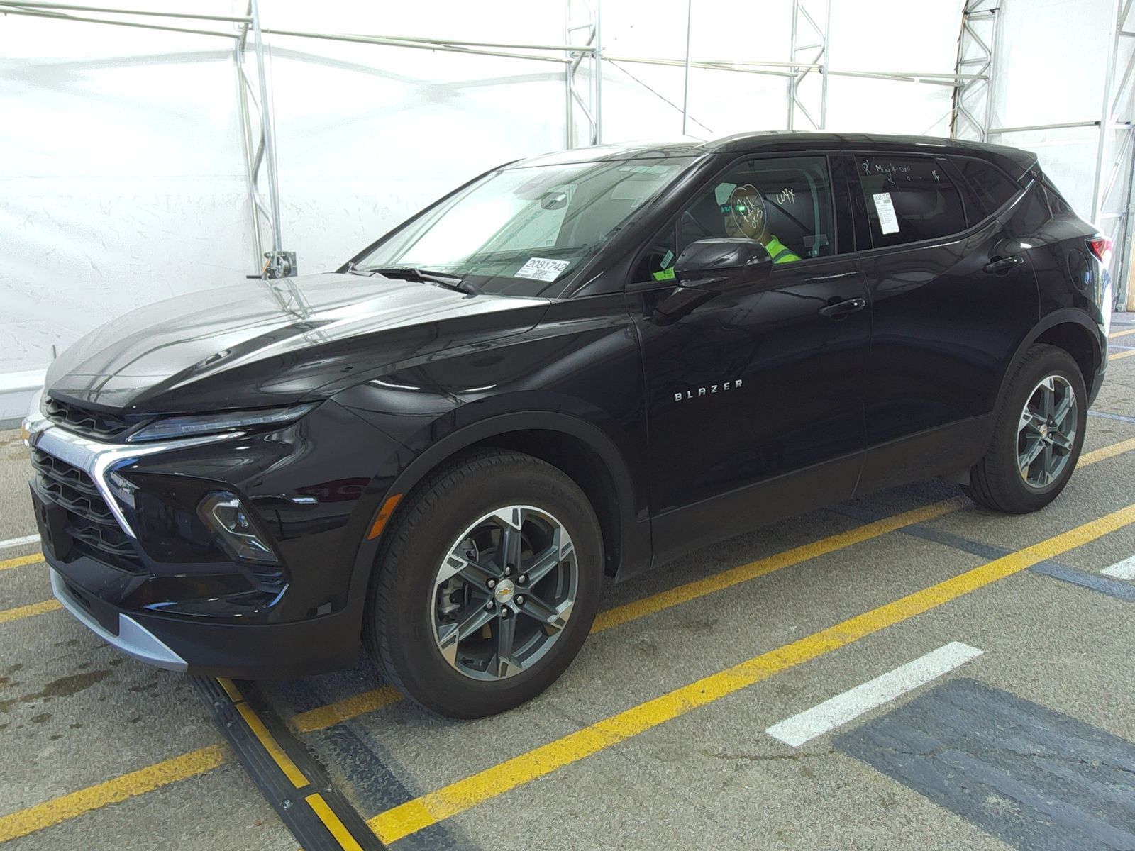 CHEVROLET BLAZER - 1