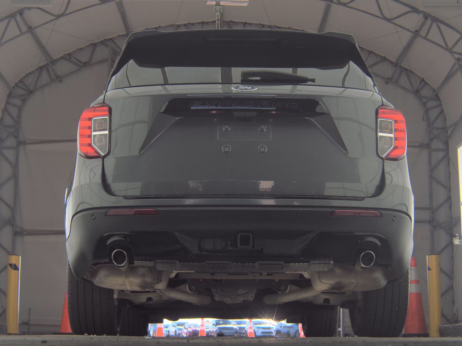 FORD EXPLORER - 8
