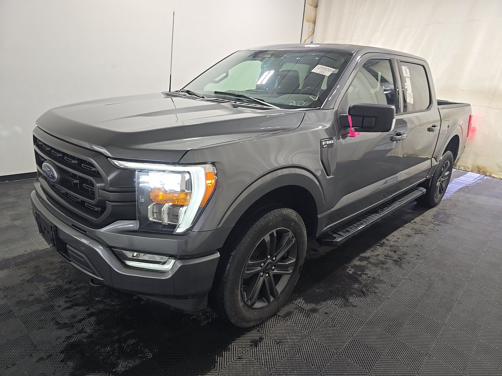 FORD F-150 - 1
