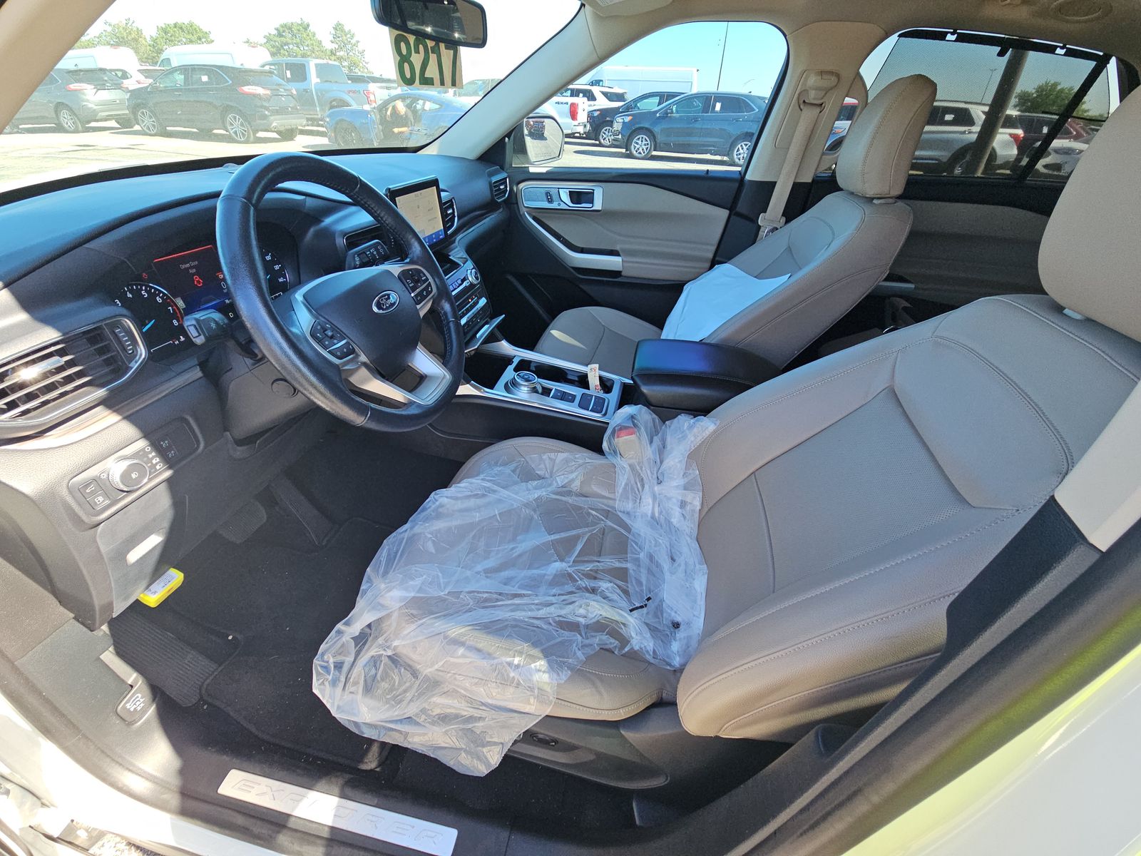 FORD EXPLORER - 8