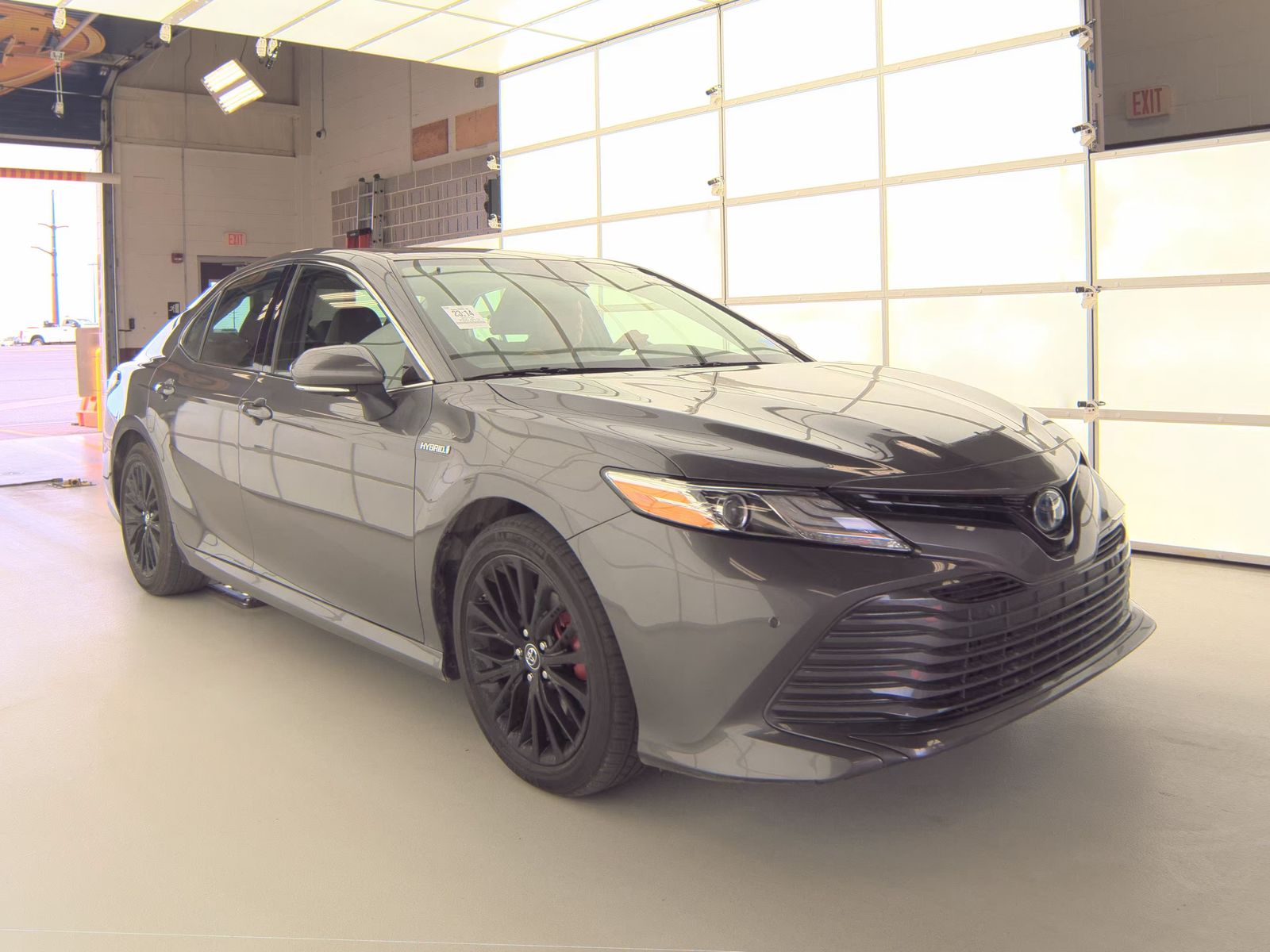 TOYOTA CAMRY - 5